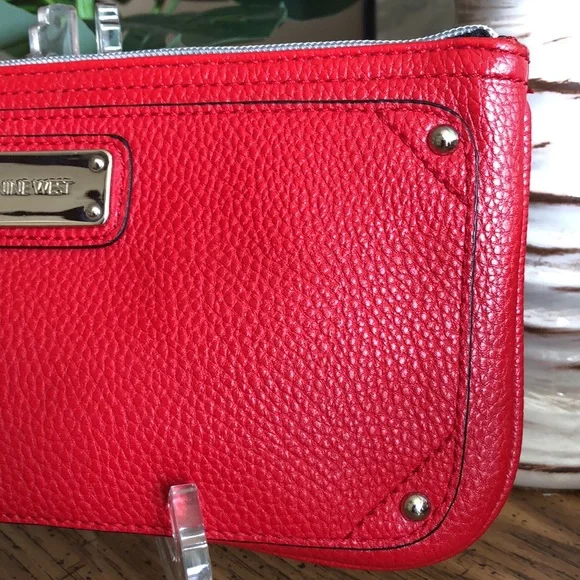 VIBRANT Lipstick Red Large Wristlet - Picture 4 of 14